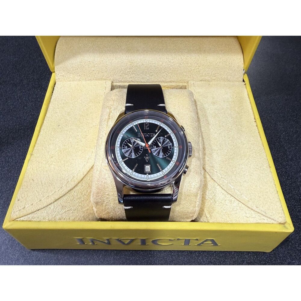 Invicta Men's 33506 Vintage Quartz Multifunction Watch Green Face New
